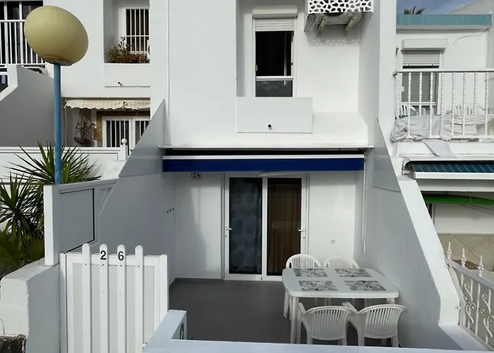 Isis House * Maspalomas (Gran Canaria)