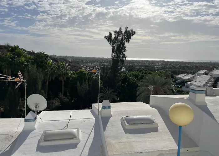 Isis House Apartament